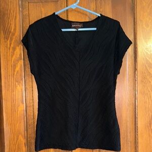 Bari Jay Black Fitted Cap Sleeve Blouse